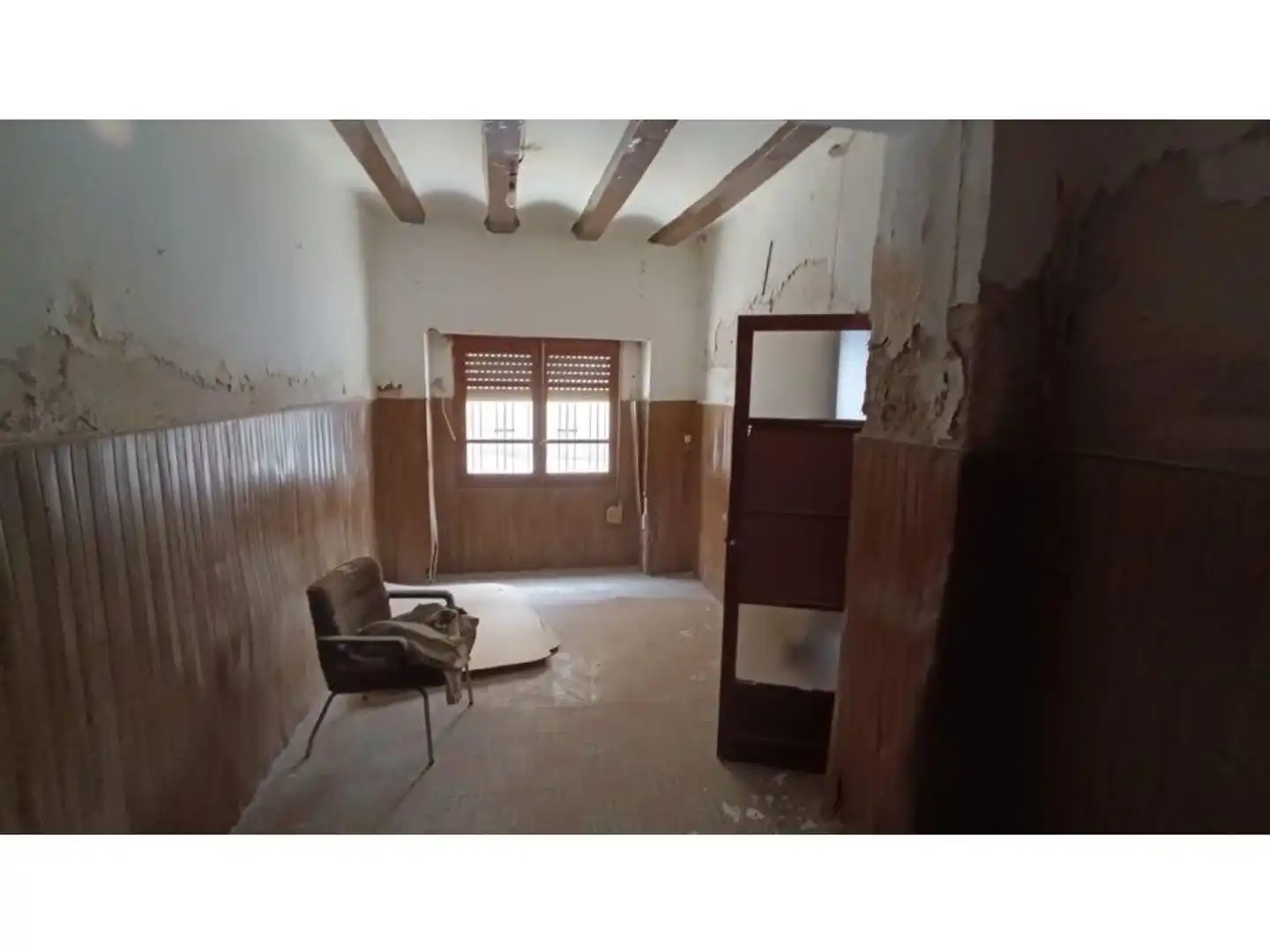 Casa o xalet en venda en Villar del Arzobispo amb Terrassa i Balcó