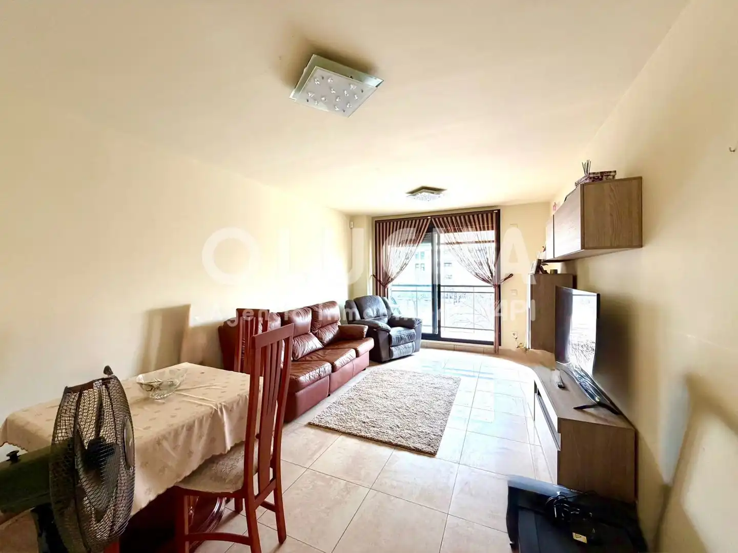 Sala de estar de Piso en venta en Castellón de la Plana / Castelló de la Plana con Balcón