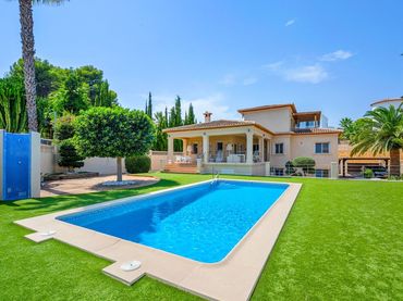 Villa con balcone in vendita a La Fustera