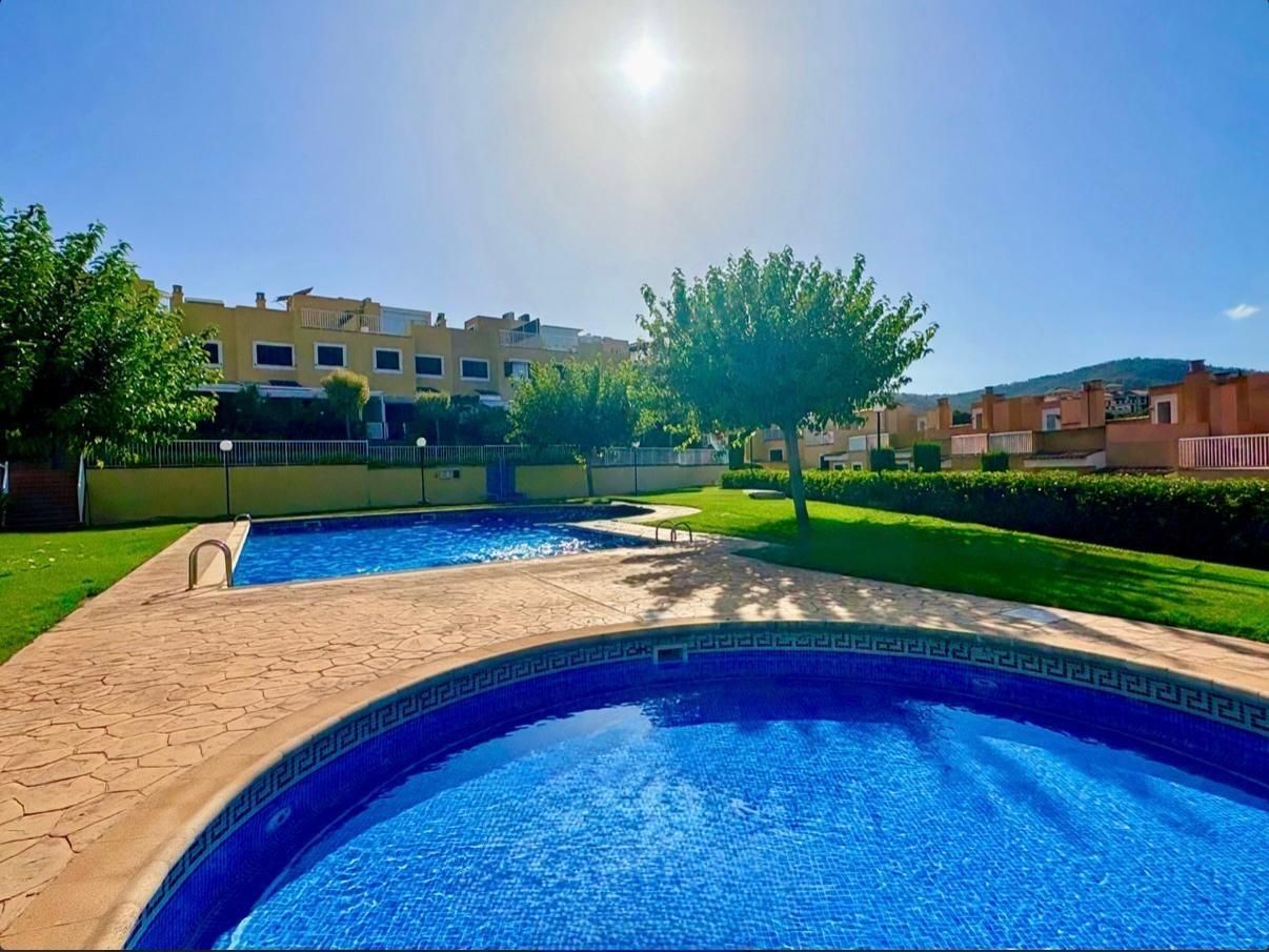 Piscina de Casa adosada en venta en  Palma de Mallorca con Aire acondicionado, Calefacción y Jardín privado
