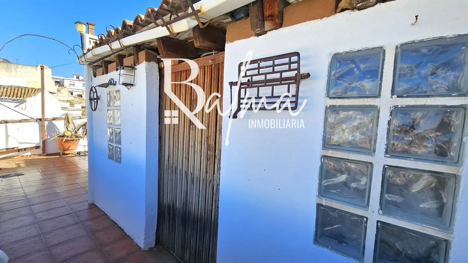 Exterior view of Detached homes for sale in Vélez-Málaga  with Terrace, Storage room and Furnished