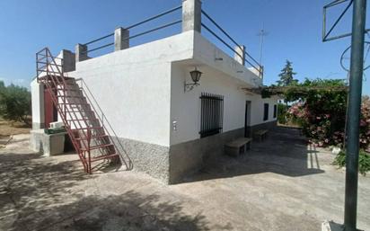 Exterior view of House or chalet for sale in Moraleda de Zafayona  with Terrace and Swimming Pool