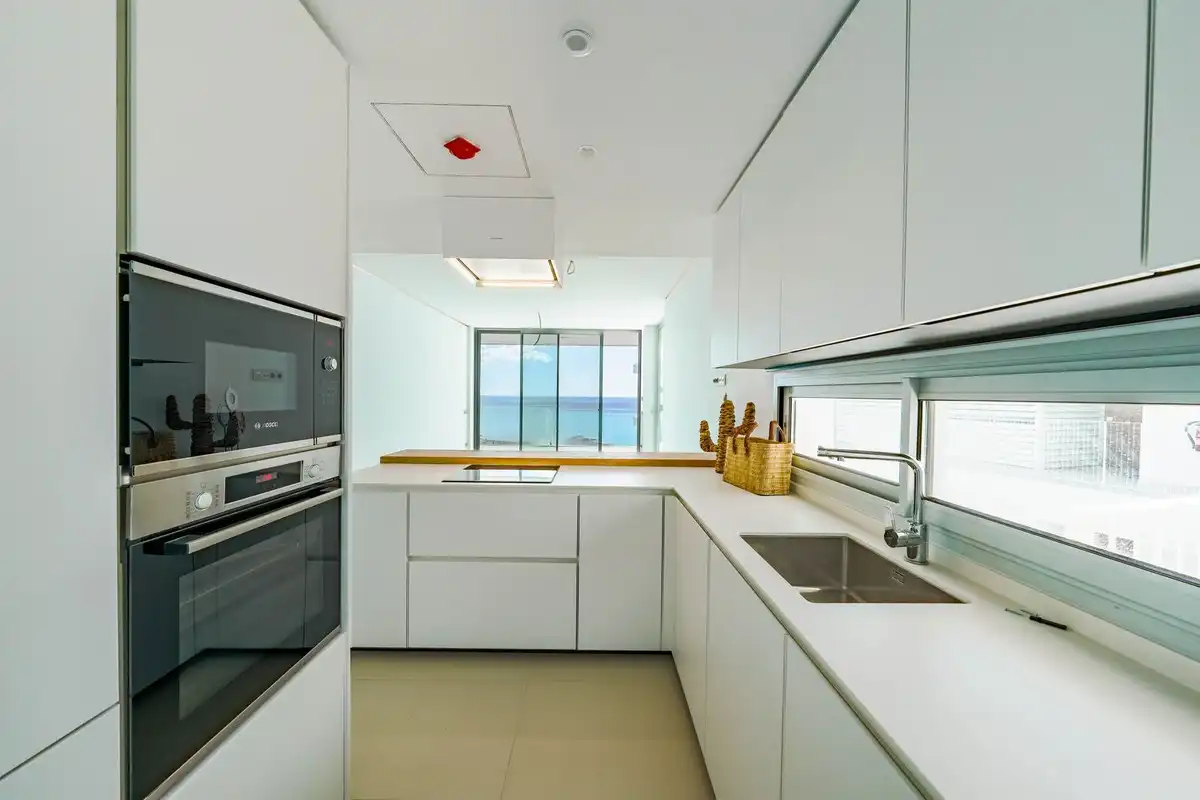 Ático con piscina en venta en Las Gaviotas  - Carvajal, imagen 6