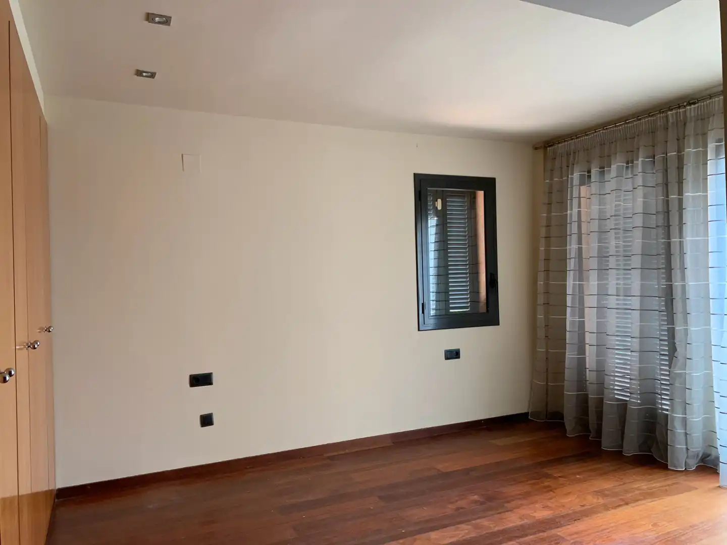 Habitación de Casa adosada en venta en Reus con Aire acondicionado, Calefacción y Jardín privado