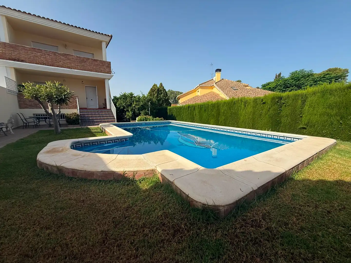 Piscina de Casa o xalet en venda en La Pobla de Vallbona amb Aire condicionat, Calefacció i Jardí privat