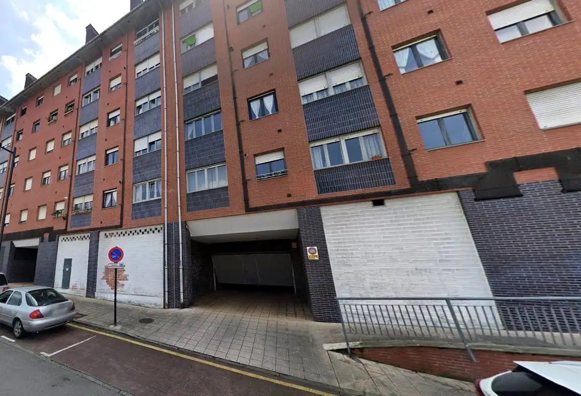 Flat for sale in Dr Antonio Bascaran Asuns, Cerdeño - El Palais - Mercadín