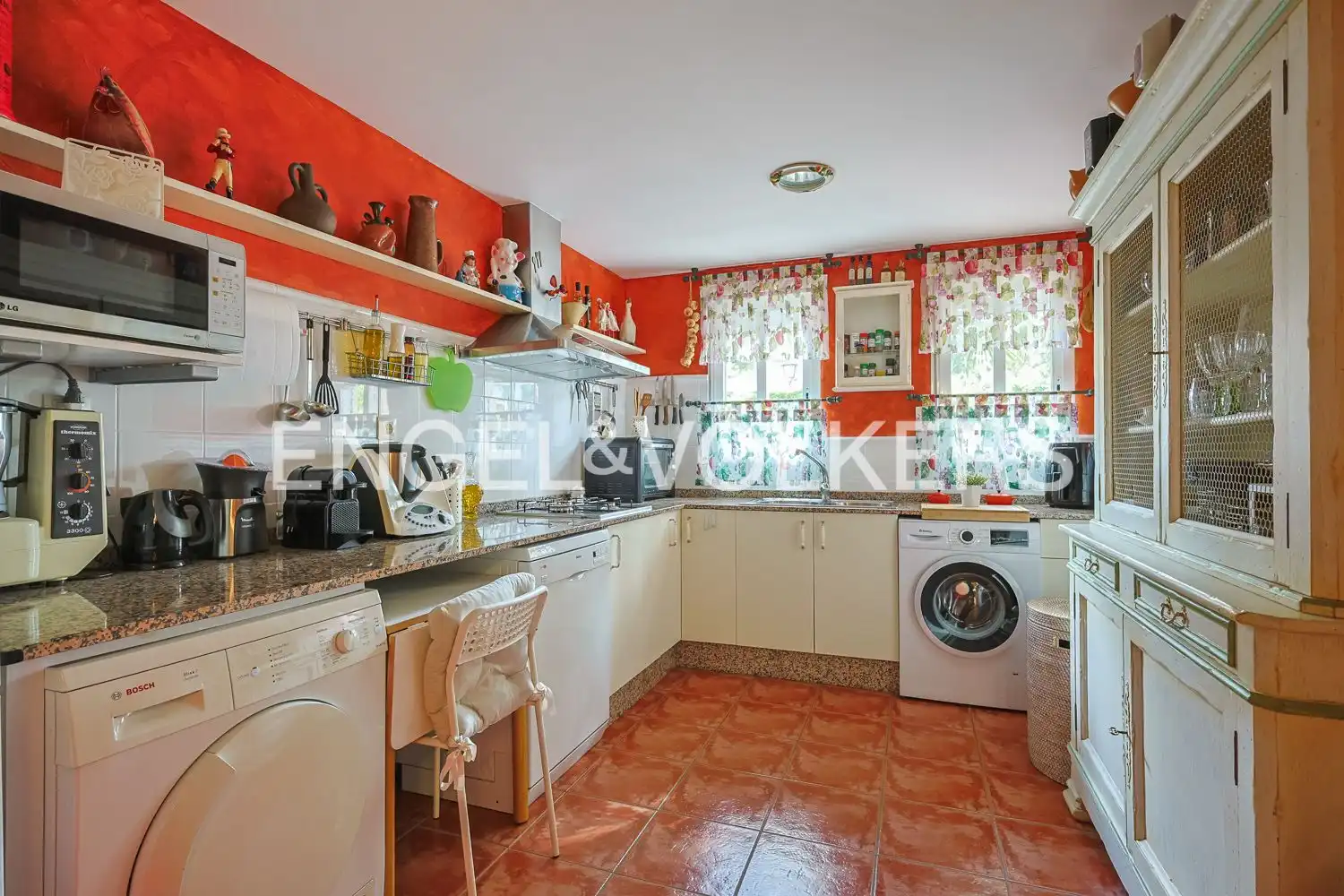 Cocina de Piso en venta en Navajas con Calefacción, Terraza y Amueblado
