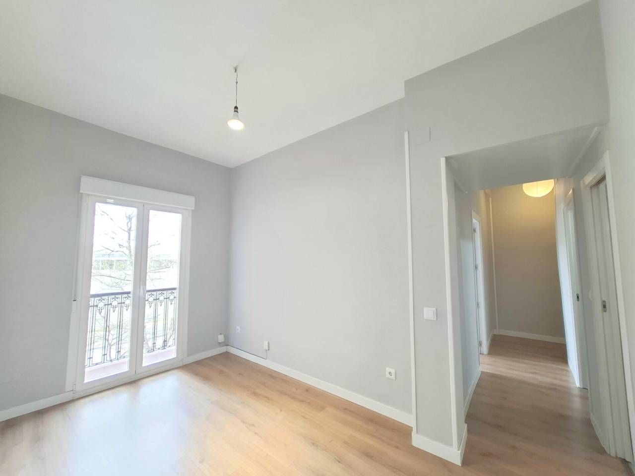 Bedroom of Flat for rent in  Madrid Capital  with Terrace and Balcony