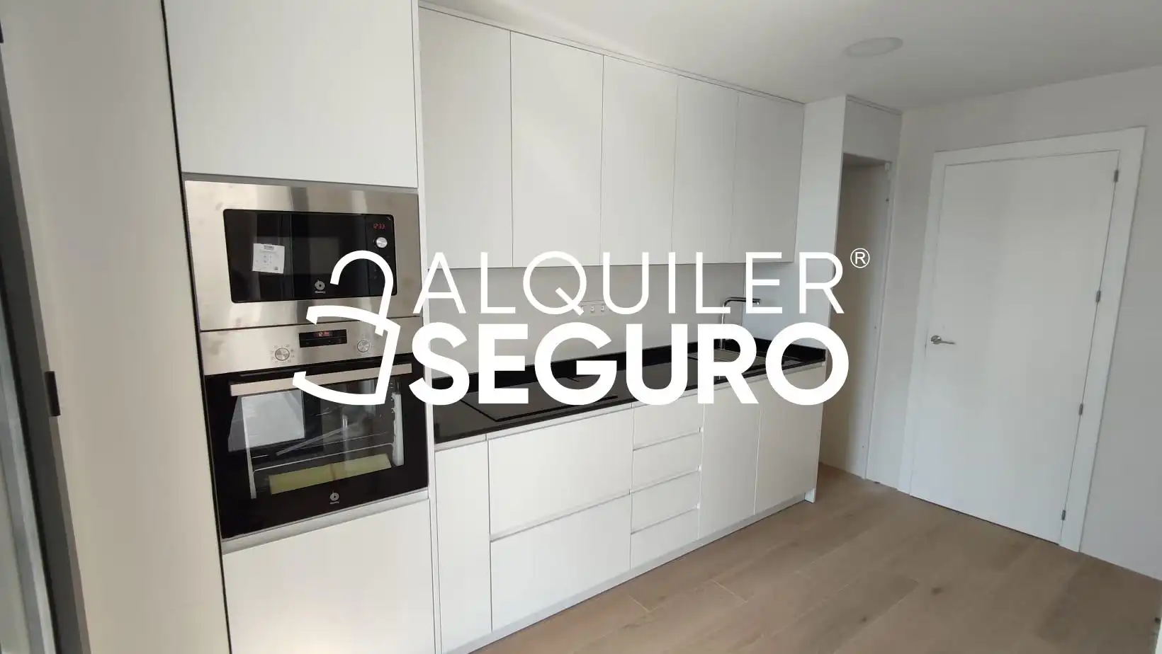 Kitchen of Flat for rent in Tres Cantos  with Air Conditioner, Heating and Terrace