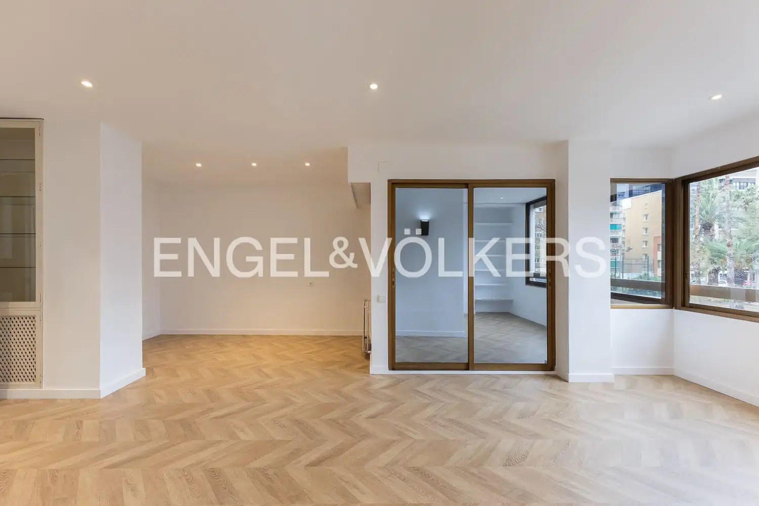 Piso en venta en Valencia con Aire acondicionado, Calefacción y Parquet