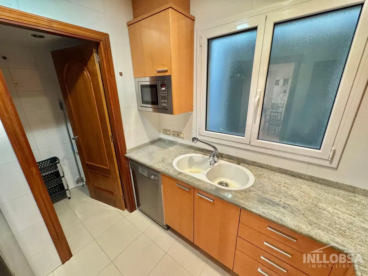 Cocina de Piso de alquiler en Manresa con Aire acondicionado, Calefacción y Parquet