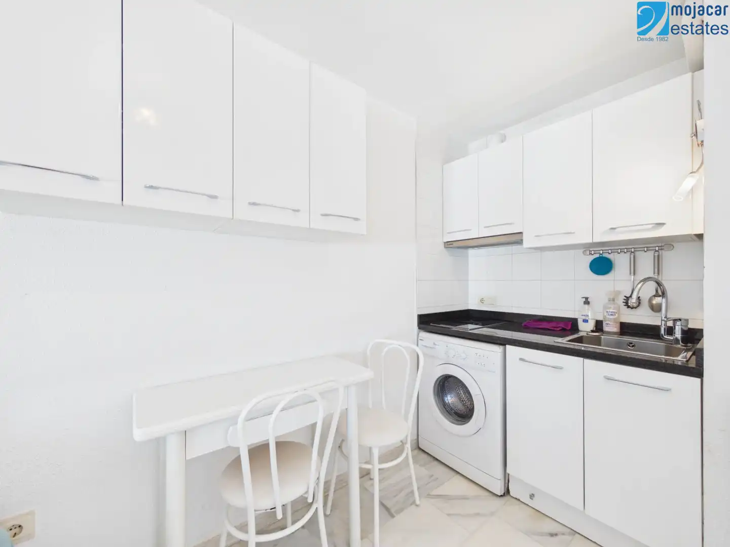 Studio with pool for sale in Calle Miguel Hernández 24, imagen 6