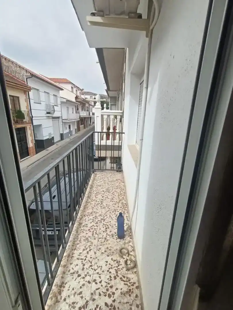 Terraza de Piso en venta en Baza con Amueblado y Balcón