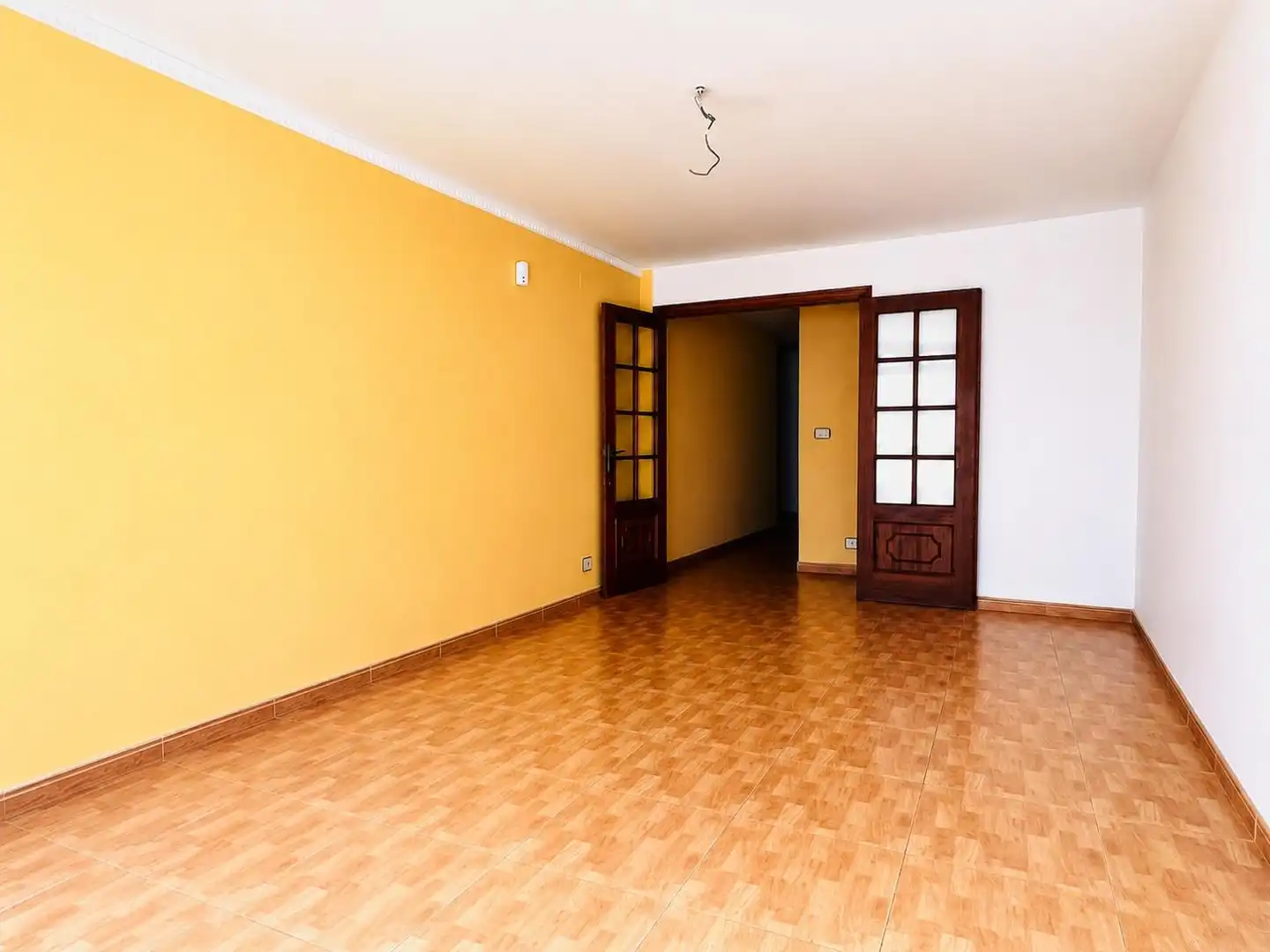 Wohnzimmer von Wohnung zum Verkauf in A Coruña Capital 