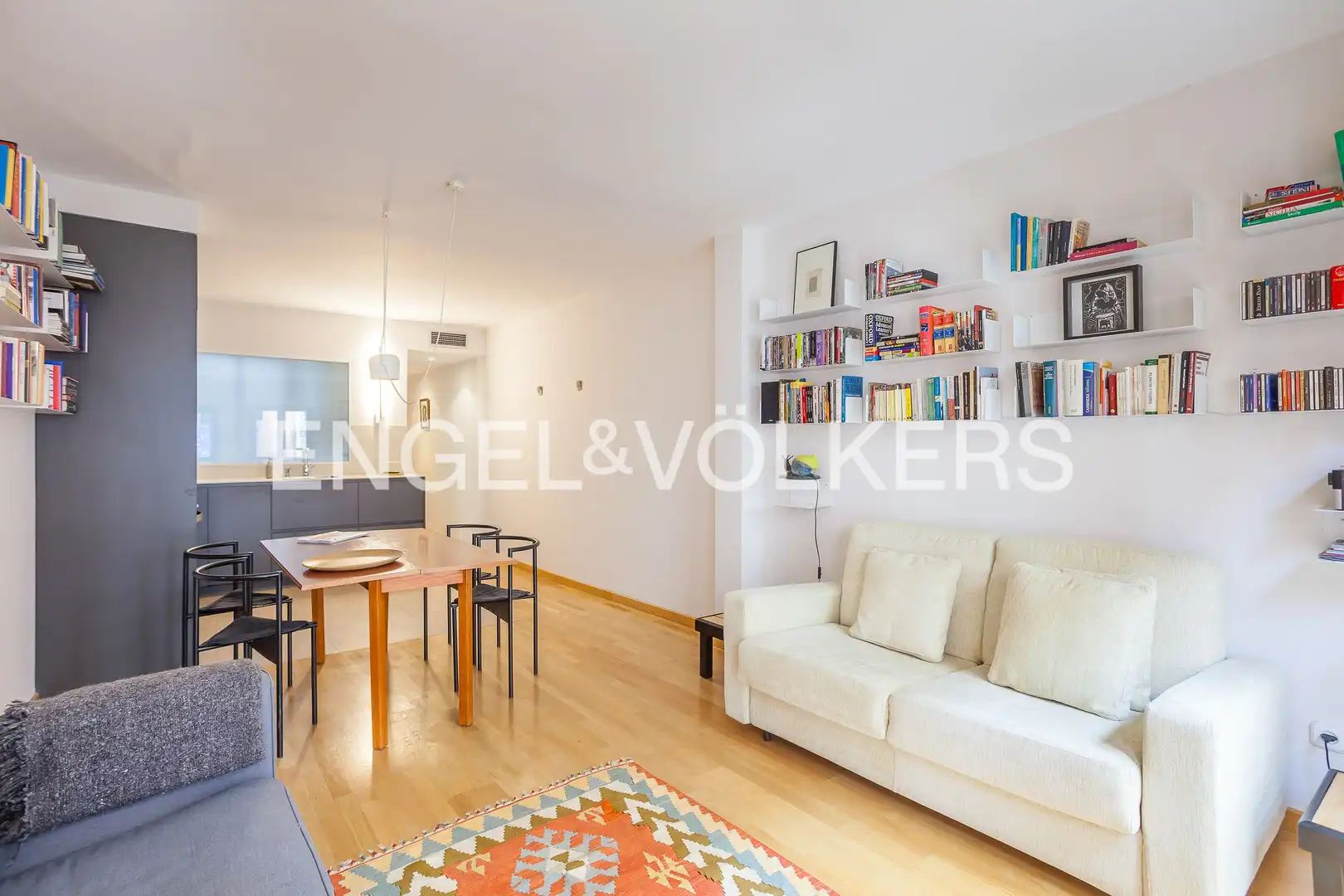 Wohnzimmer von Wohnung zur Miete in Madrid mit Klimaanlage, Heizung und Möbliert