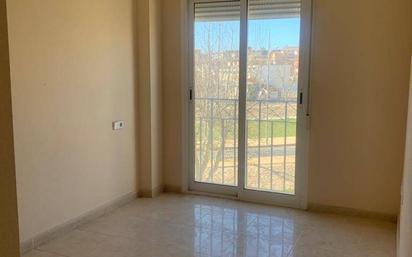 Dormitori de Apartament en venda en Pilar de la Horadada amb Parquet, Terrassa i Balcó