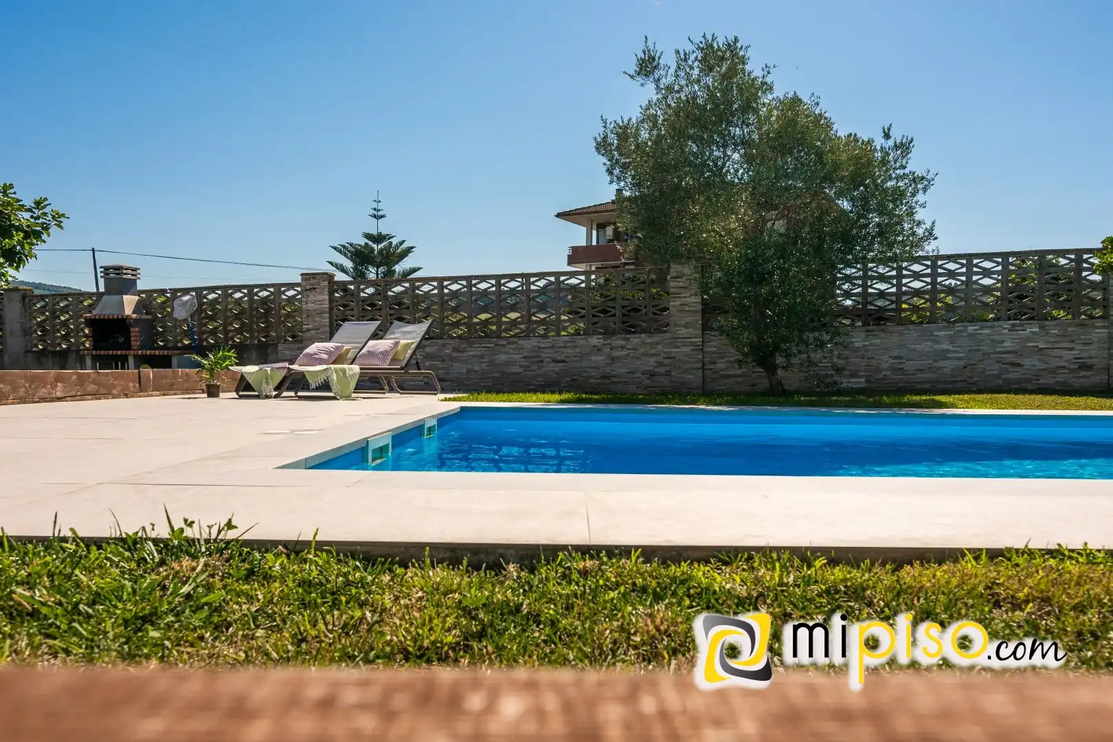 Piscina de Casa o xalet en venda en Bárcena de Cicero amb Calefacció, Jardí privat i Piscina