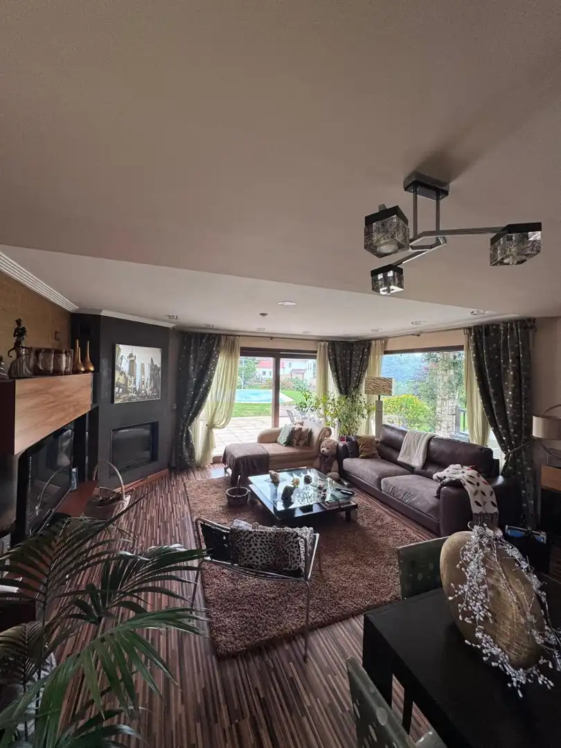 Sala de estar de Casa o chalet en venta en Gijón  con Calefacción, Terraza y Trastero