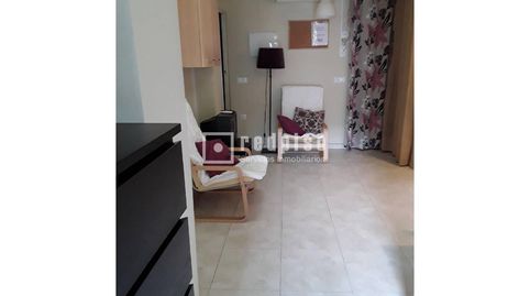 Photo 2 of Flat for rent in De Juan Sebastián Elcano, Los Remedios, Sevilla Capital