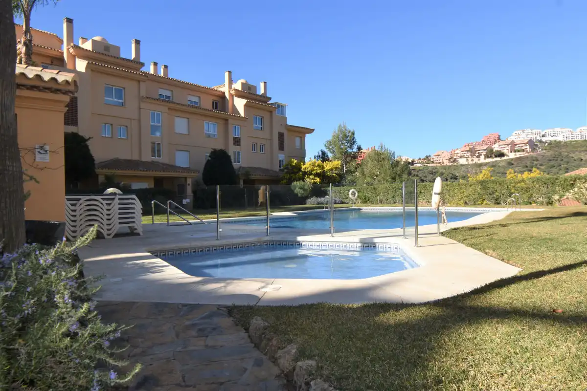 Appartement compact à vendre à Calahonda, imagen 3