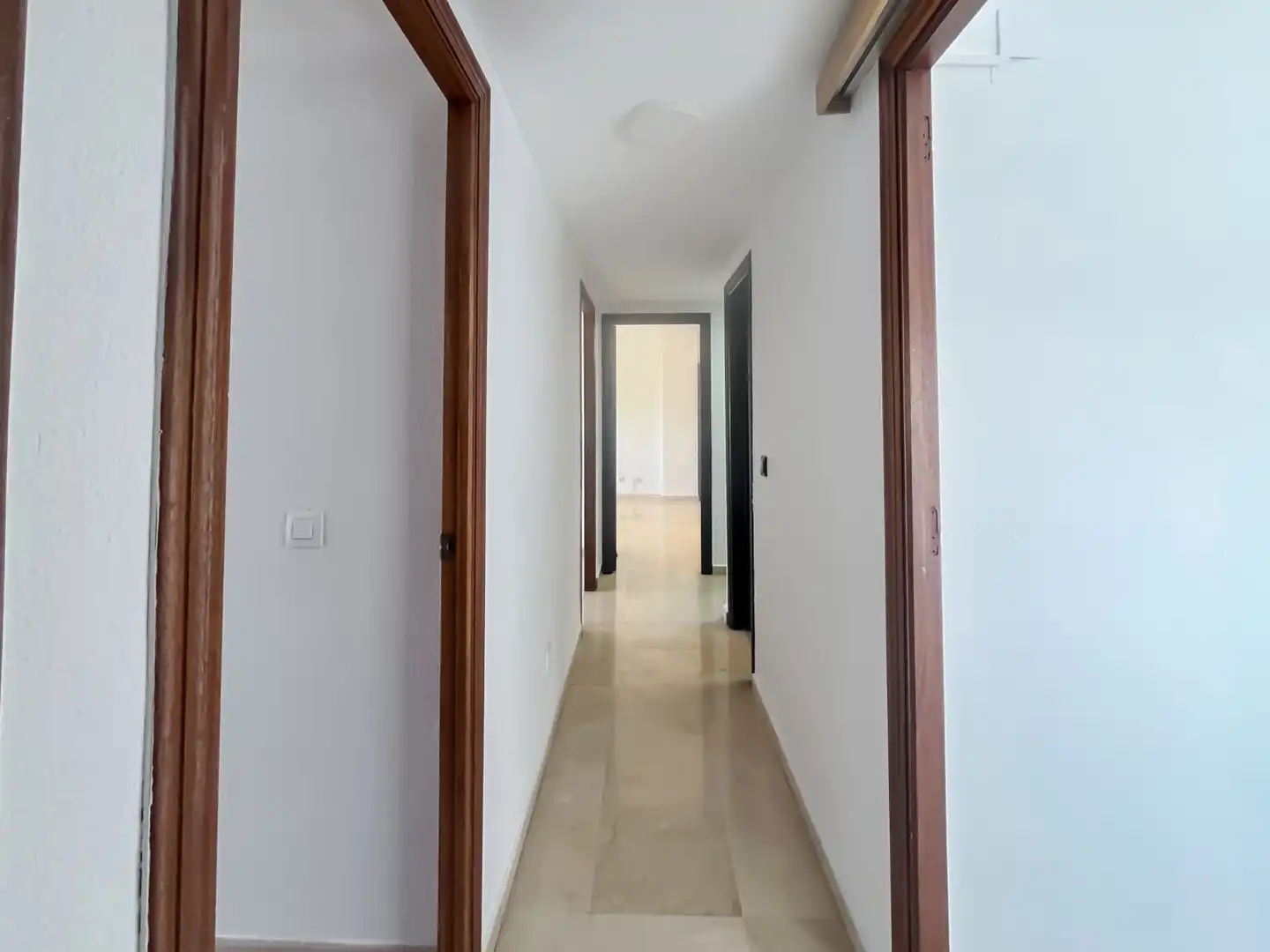 Wohnung zur Miete in Sevilla mit Klimaanlage, Heizung und Terrasse