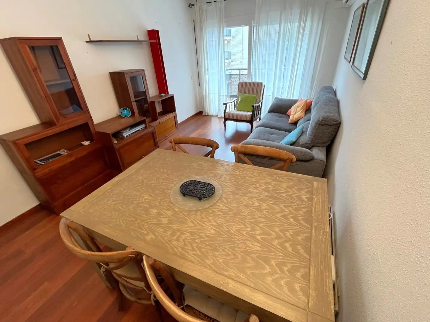 Sala de estar de Piso en venta en Palamós con Aire acondicionado, Calefacción y Parquet
