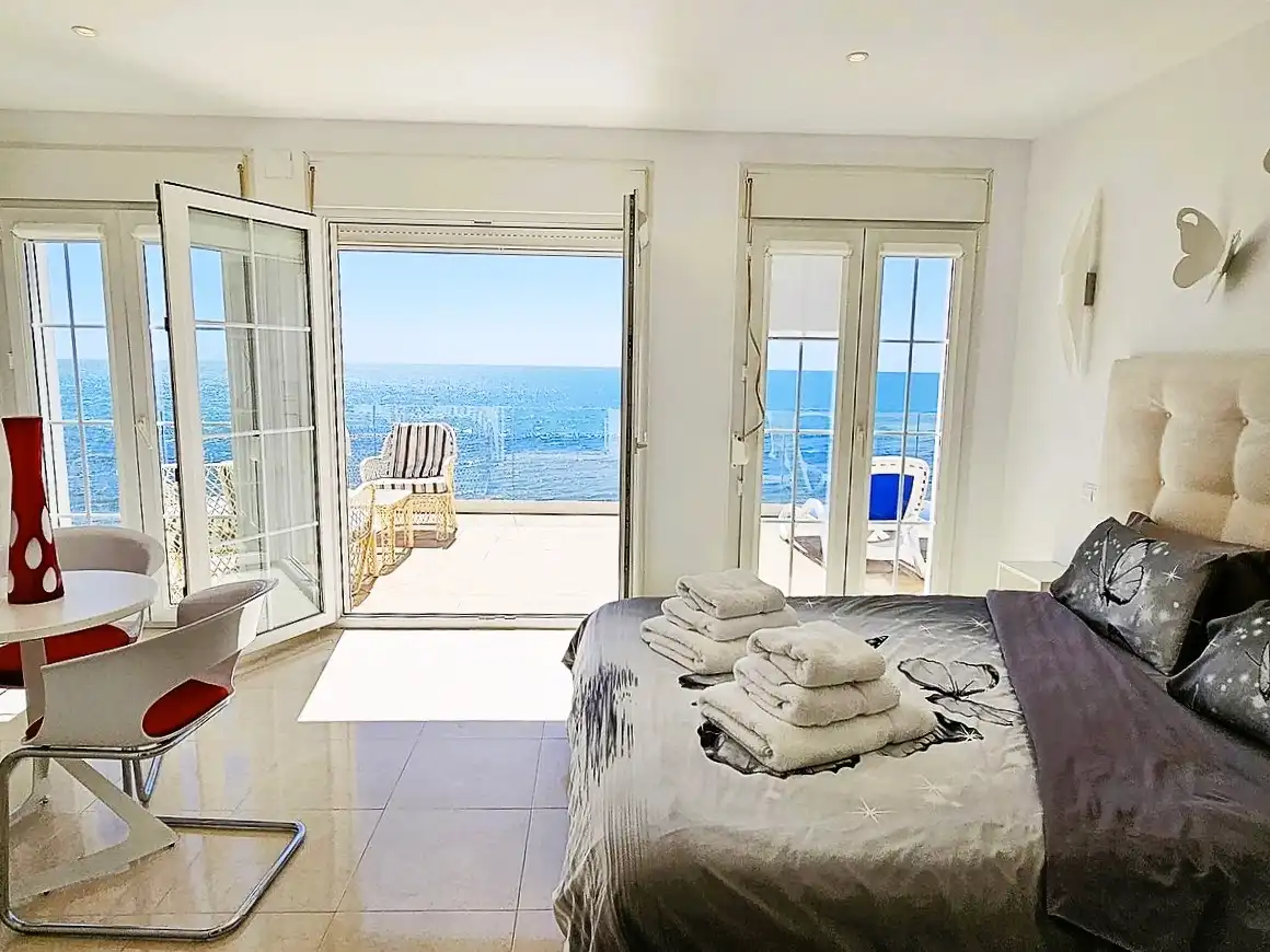 Casa o xalet en venda a Calle Playa del Chaparral, 19, El Faro de Calaburra - Chaparral