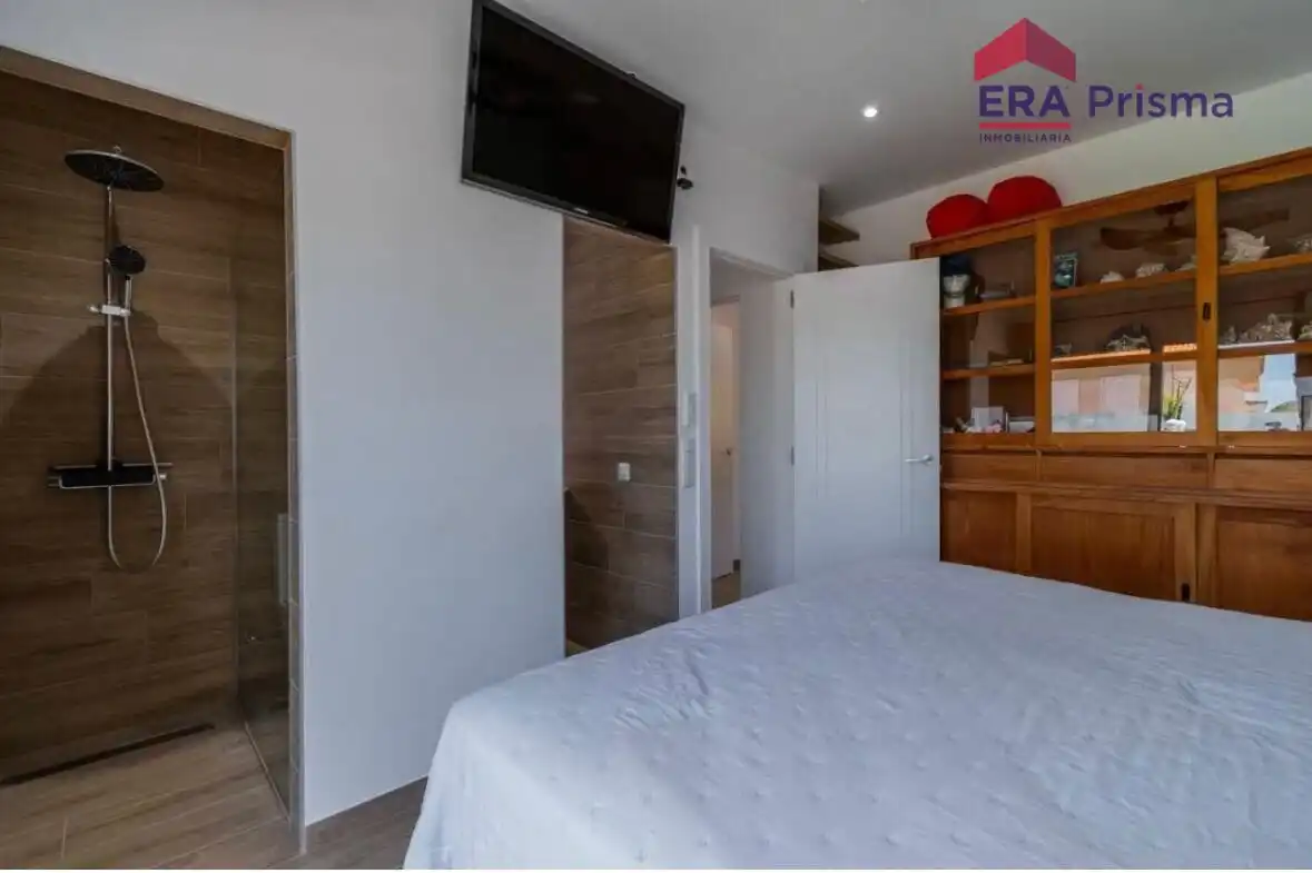 Dormitori de Casa o xalet en venda en Arona amb Aire condicionat, Jardí privat i Terrassa