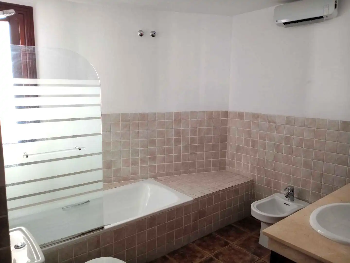 Casa a schiera con terrazza in vendita a DOS HERMANAS II 14, imagen 9
