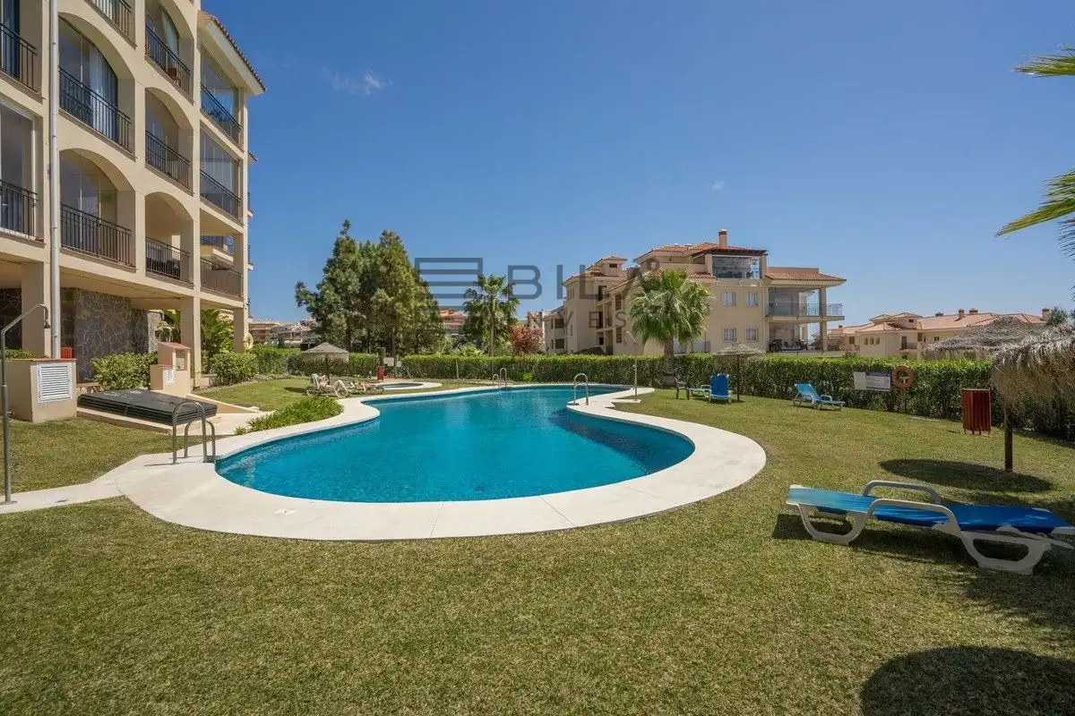 Jardín de Piso en venta en Mijas con Aire acondicionado, Terraza y Trastero