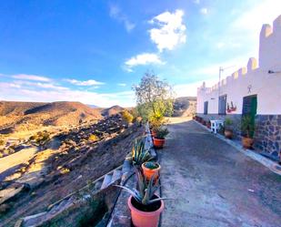 Vista exterior de Casa o xalet en venda en Tabernas amb Aire condicionat i Piscina