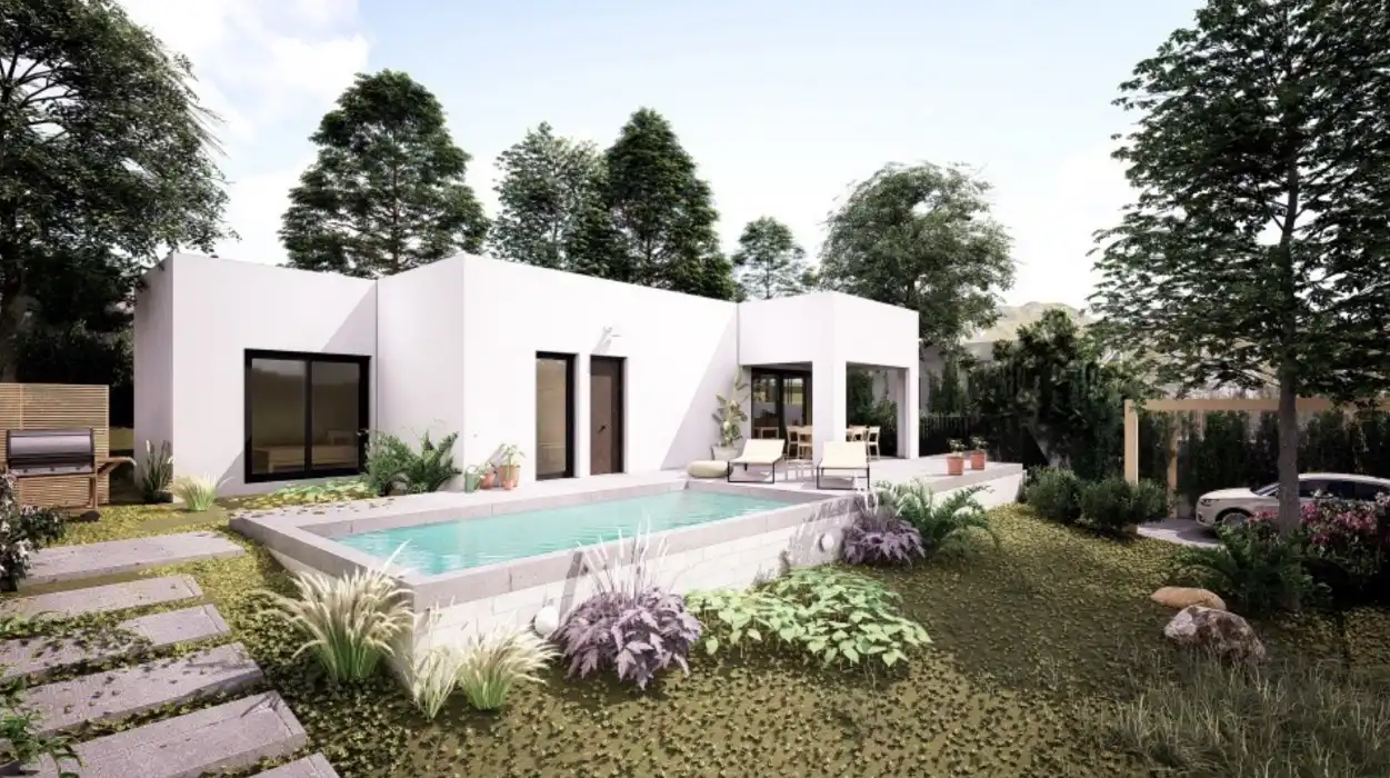 House with pool for sale in Canyelles