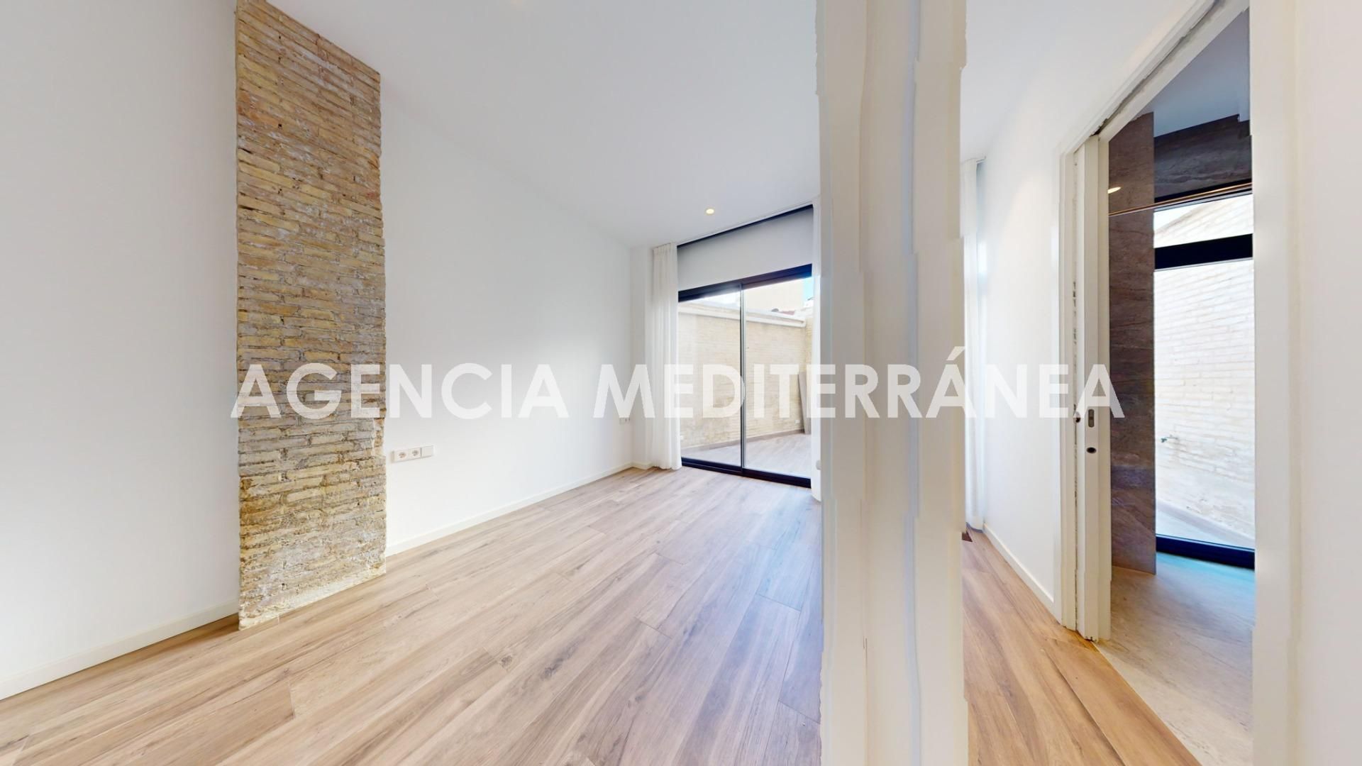 Piso en venta en  Valencia Capital con Aire acondicionado, Calefacción y Terraza