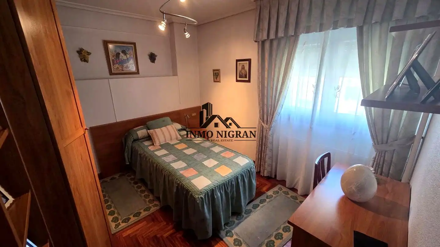 Habitación de Piso en venta en Vigo  con Amueblado