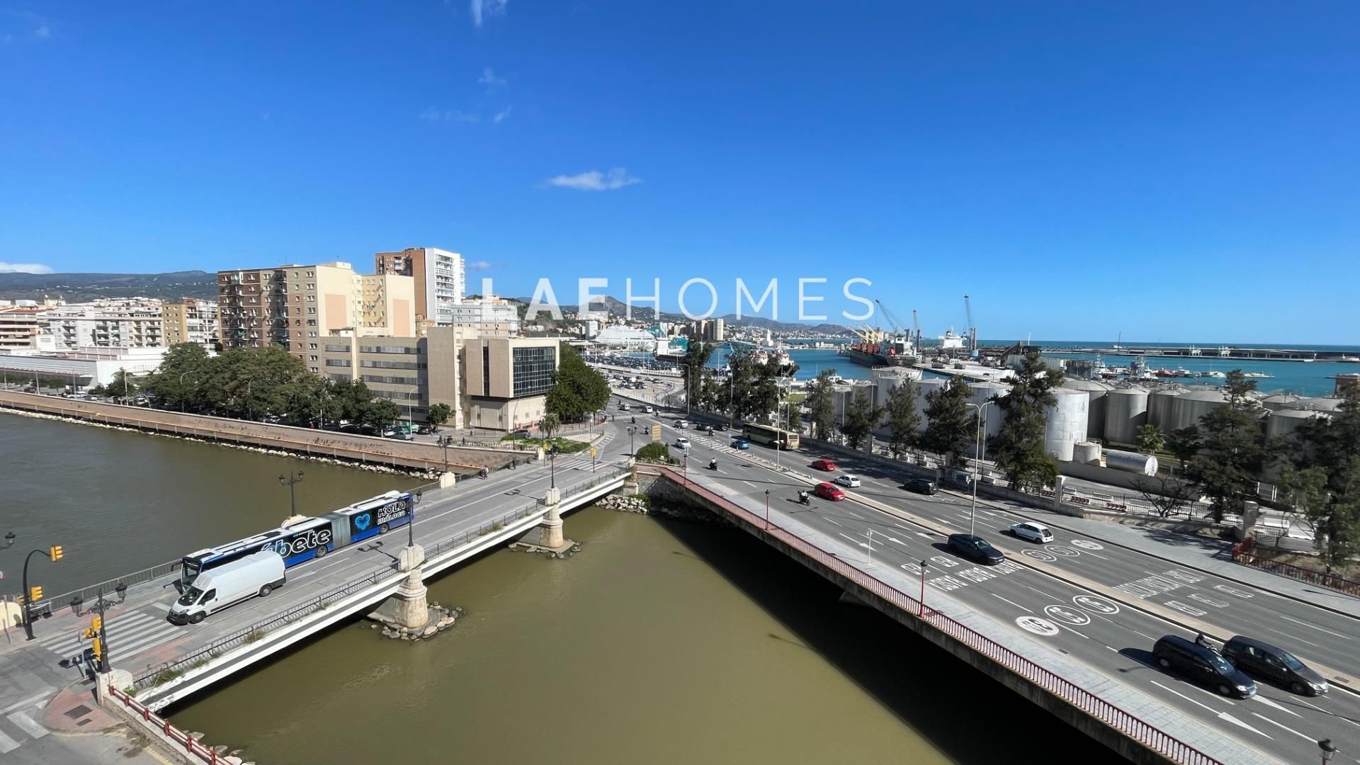 Flat for rent in Calle Pasillo del Matadero, Perchel Sur - Plaza de Toros Vieja, Centro