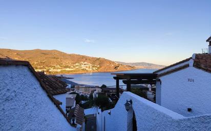 Vista exterior de Casa o xalet en venda en Almuñécar amb Piscina