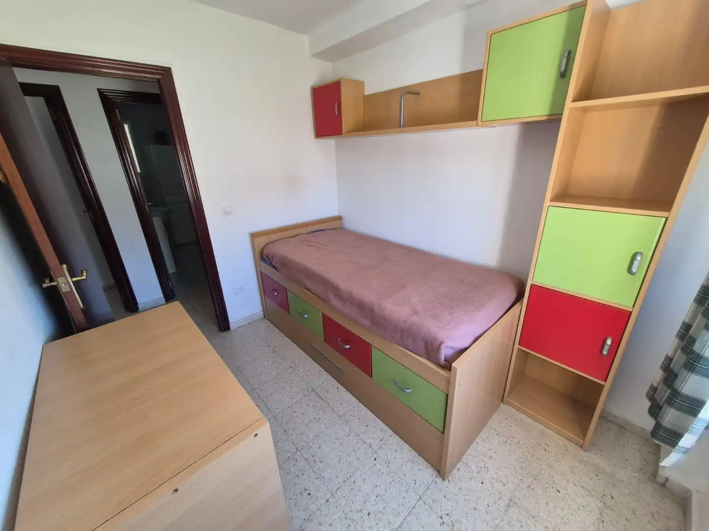 Dormitori de Pis en venda en San Fernando amb Terrassa