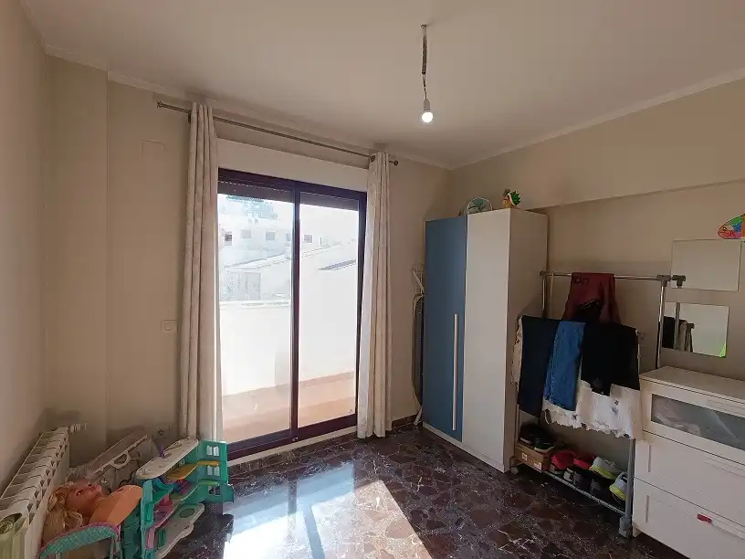 Dormitori de Casa adosada en venda en Hellín amb Aire condicionat, Calefacció i Terrassa