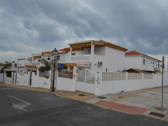 Exterior view of Garage for sale in Islantilla
