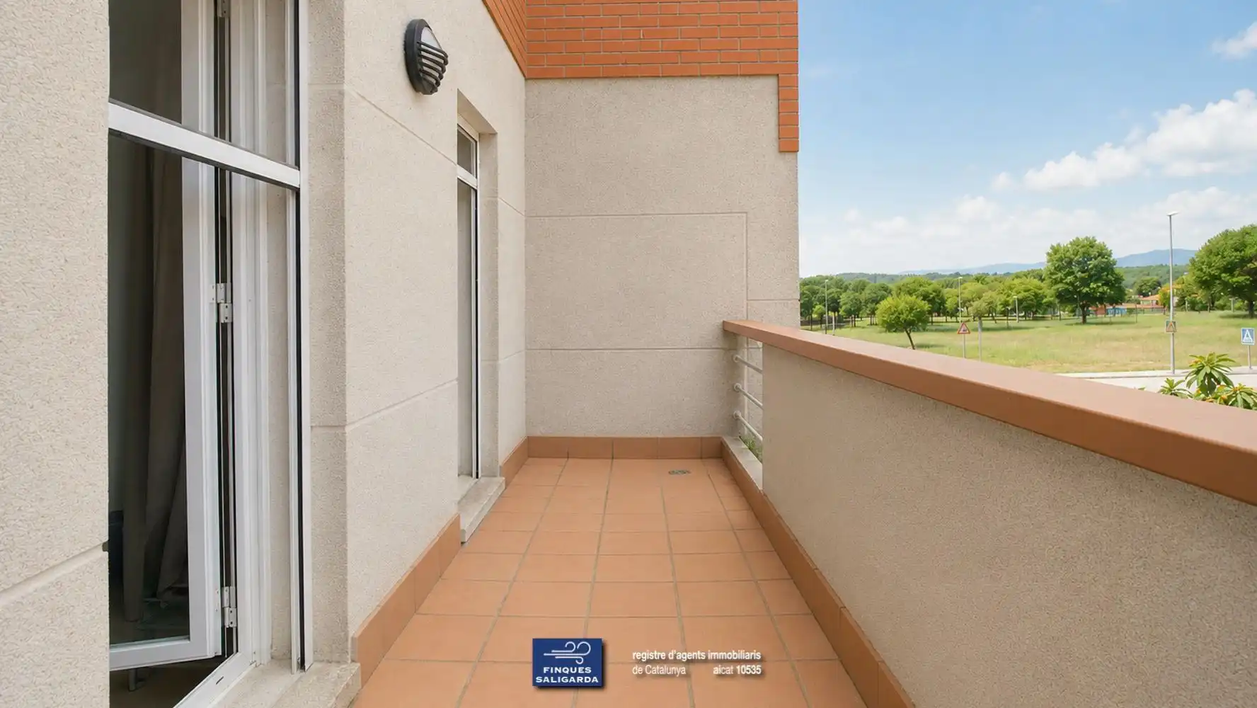 Casa adosada en venta en Parets del Vallès