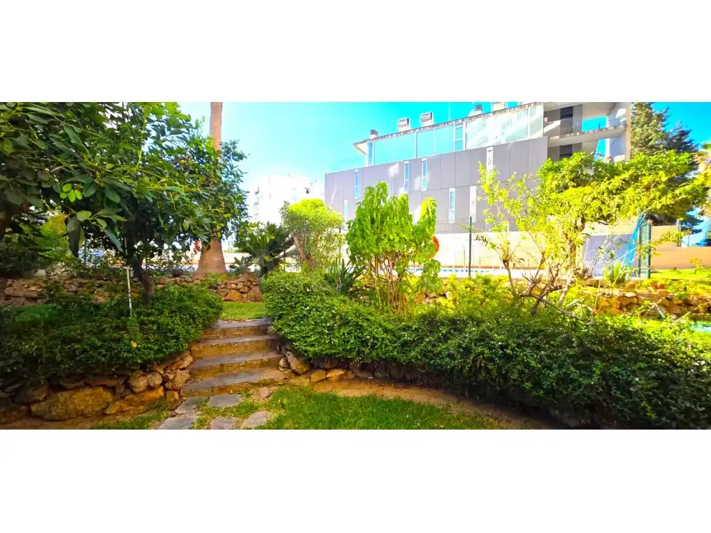 Garten von Wohnung zum Verkauf in Benalmádena mit Schwimmbad und Gemeinschaftspool