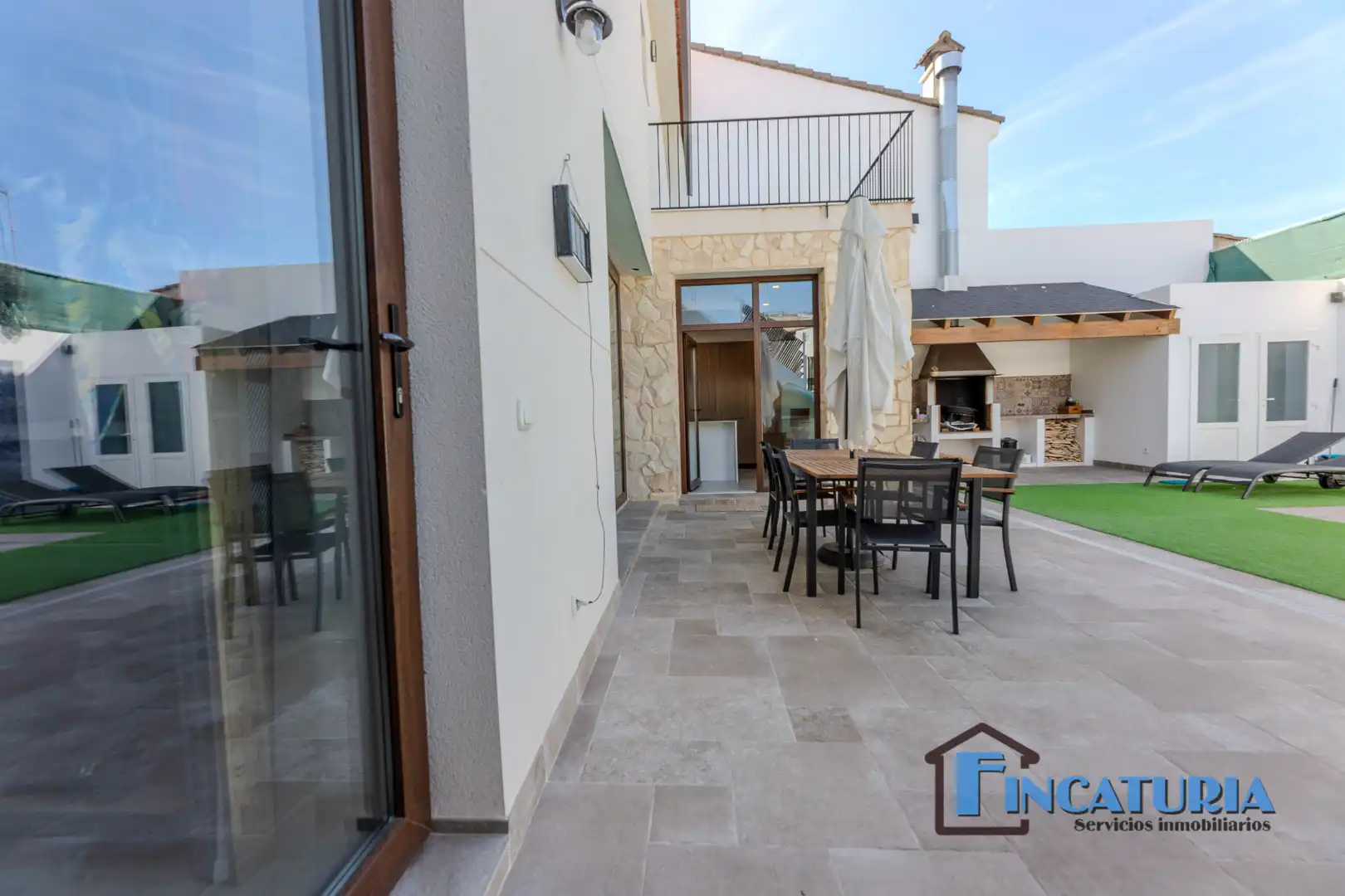 Terrassa de Casa o xalet en venda en Riba-roja de Túria amb Aire condicionat, Jardí privat i Terrassa