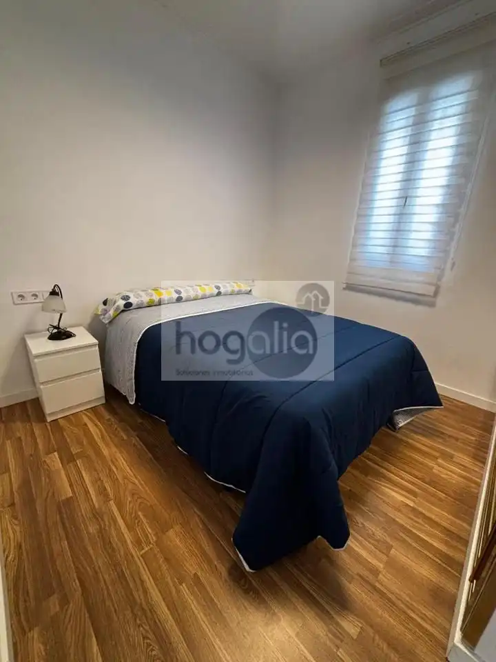 Flat for rent in Ciudad Jardín