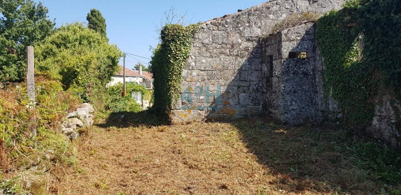 Finca rústica en venda en Ourense Capital  amb Calefacció i Jardí privat