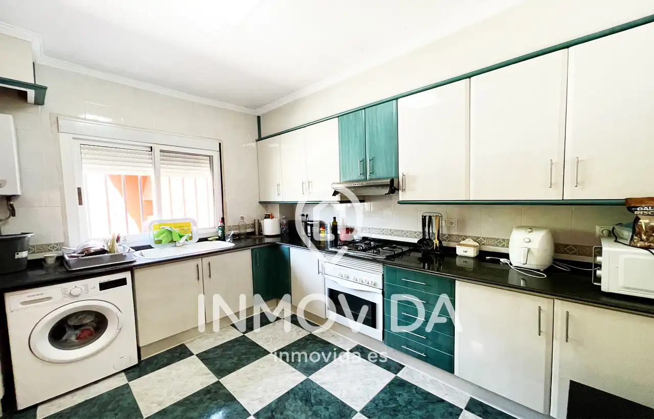 Cuina de Casa o xalet en venda en Xàtiva amb Aire condicionat, Jardí privat i Terrassa