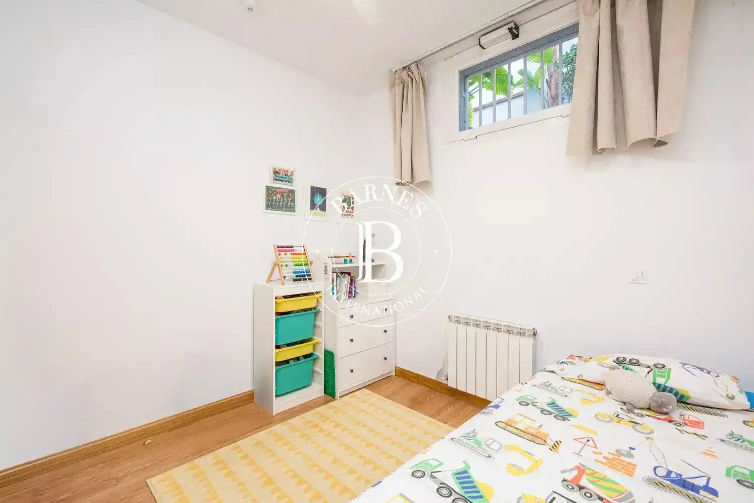 Bedroom of Apartments for sale in Madrid  with Air Conditioner, Heating and Terrace