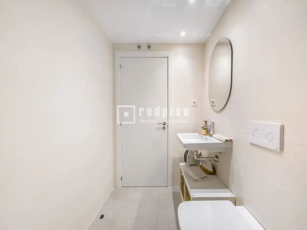Baño de Piso en venta en Rivas-Vaciamadrid con Aire acondicionado, Calefacción y Jardín privado