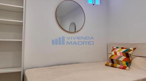 Foto 5 de Piso en venta en Moquetas, Valdeacederas, Madrid