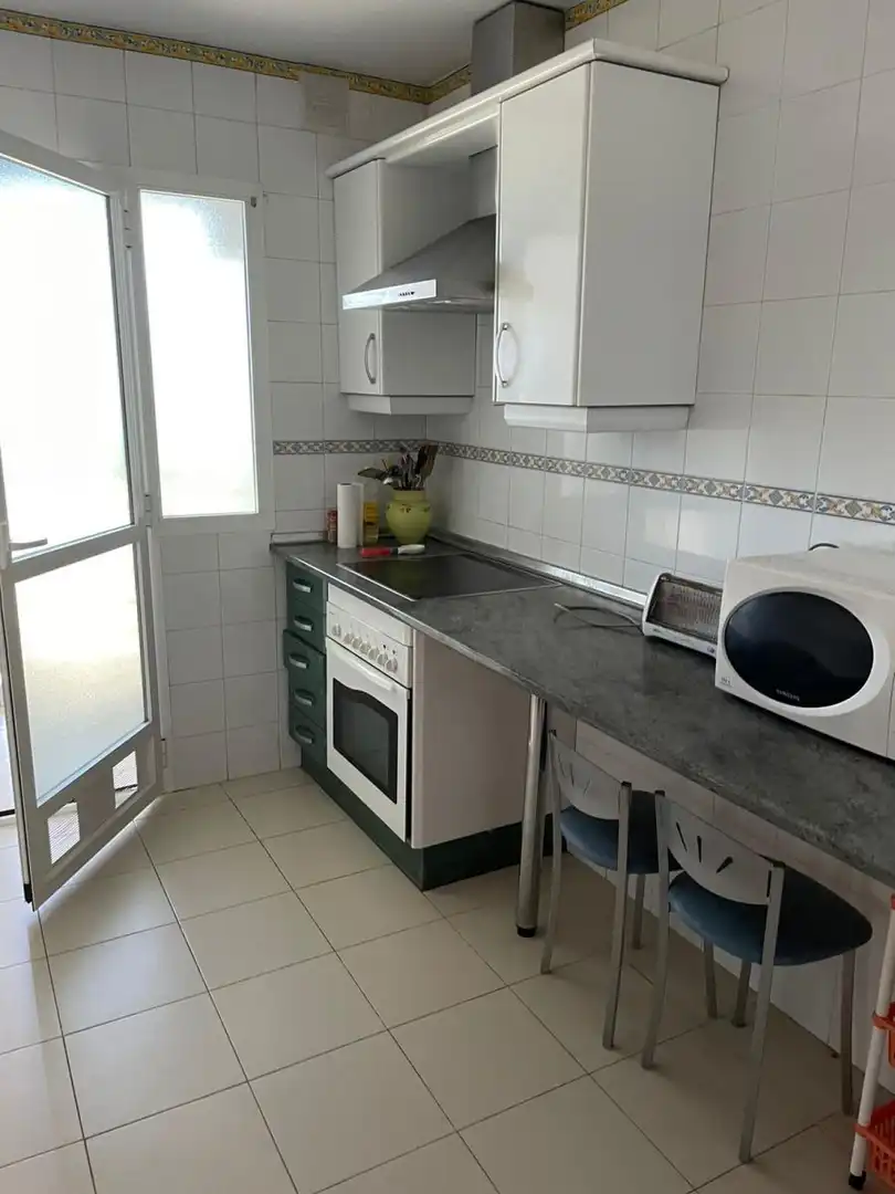 Cocina de Piso de alquiler en Badajoz con Aire acondicionado, Calefacción y Amueblado