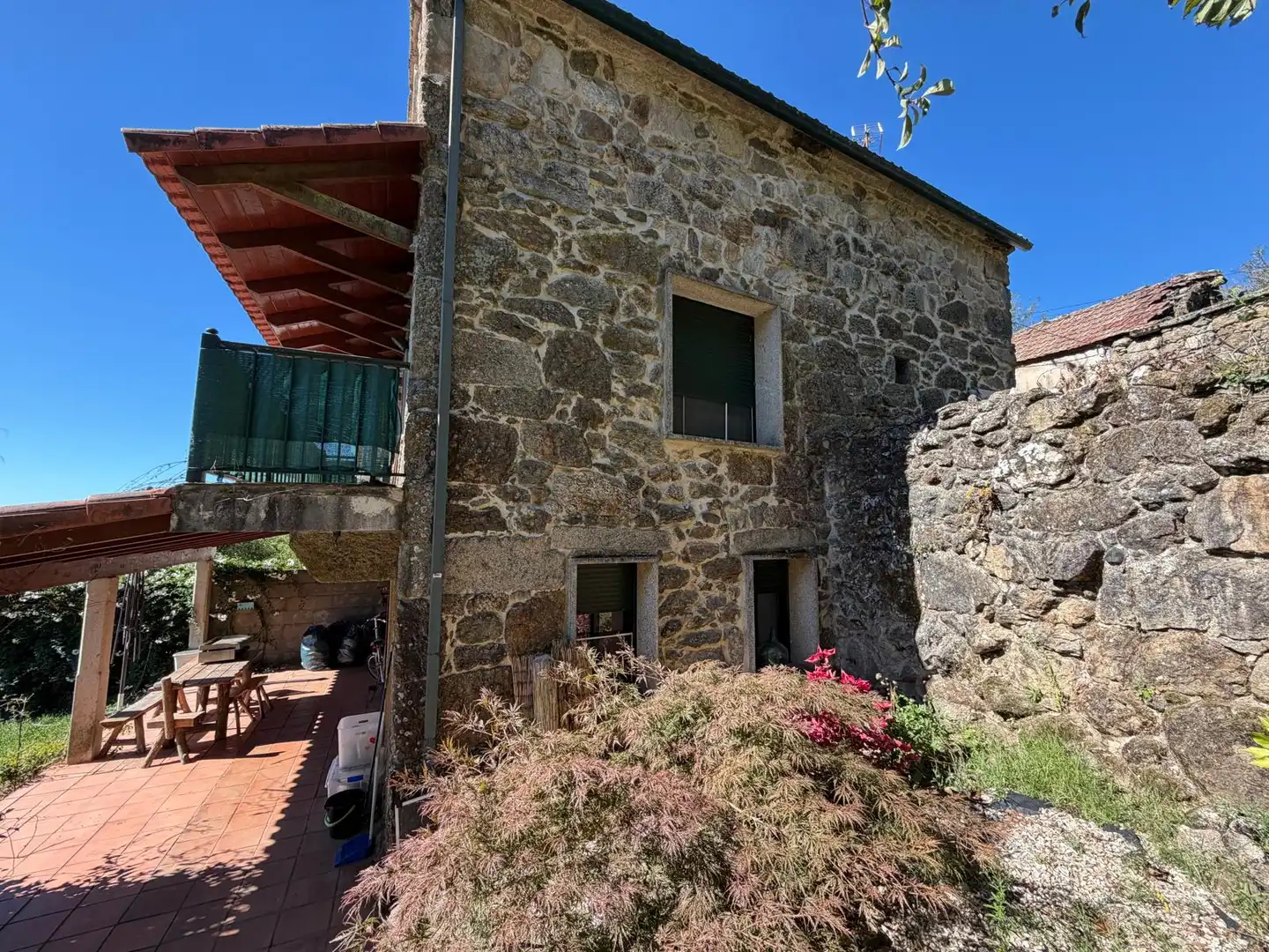 Casa con terrazza in vendita a Lugar, imagen 2